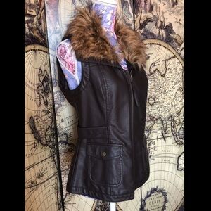NWOT! Faux fur collared chocolate vegan leather vest. Size S